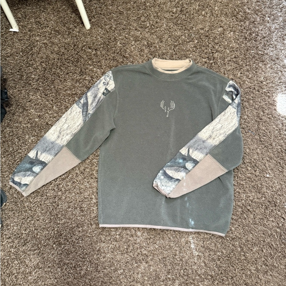 Green and Beige Graphic Sweatshirt